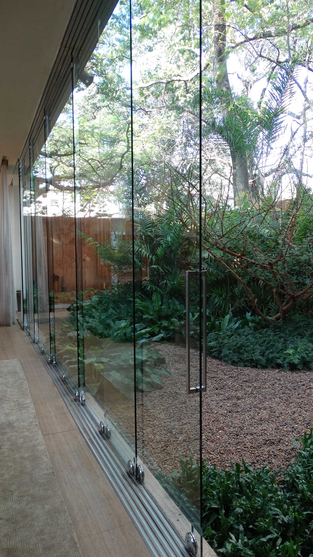 Porta Solo E — Ferragens Inox Rollit