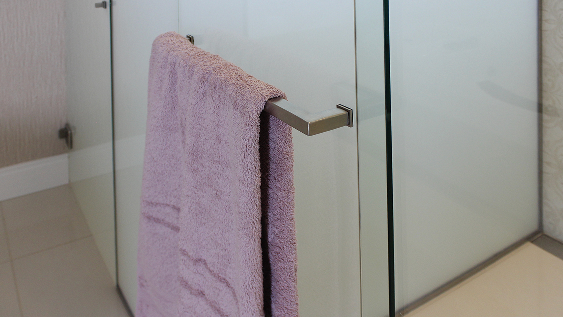 Porta Onix — Ferragens Rollit IT.0027