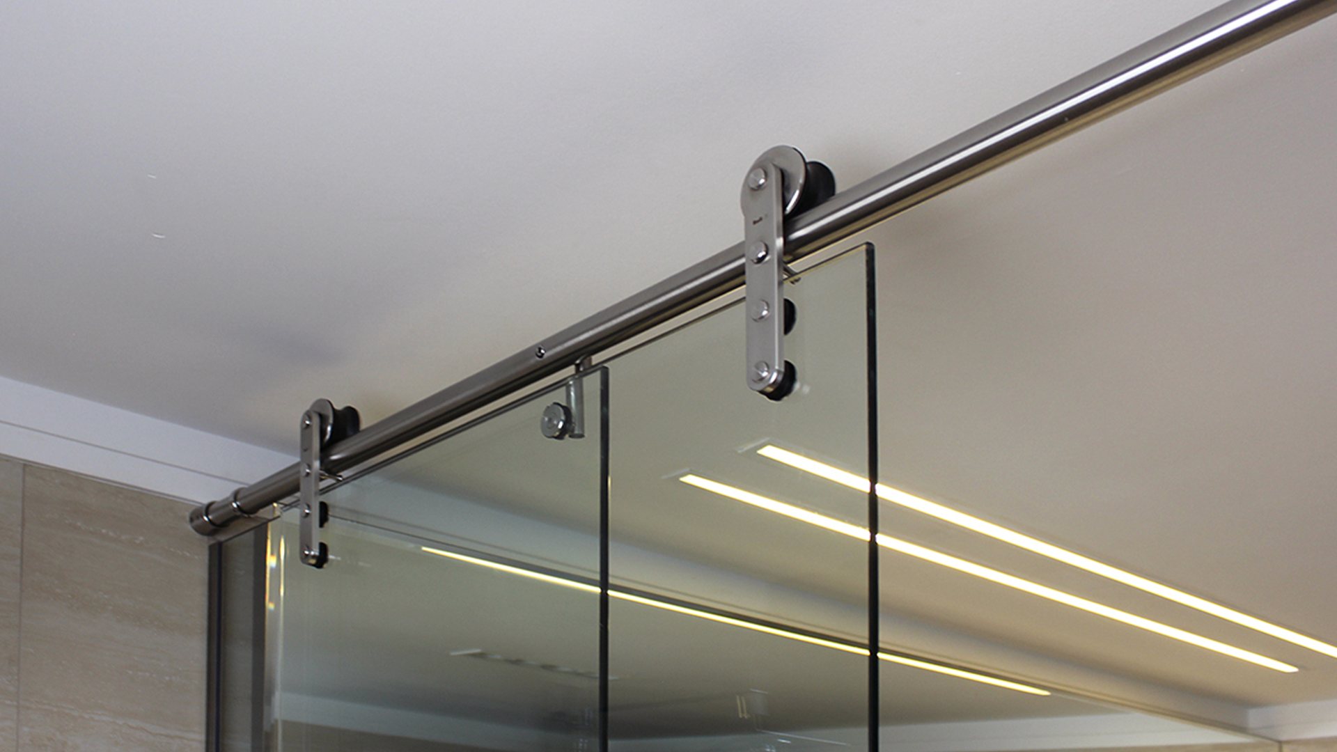 Box Elite — Ferragens Inox Rollit