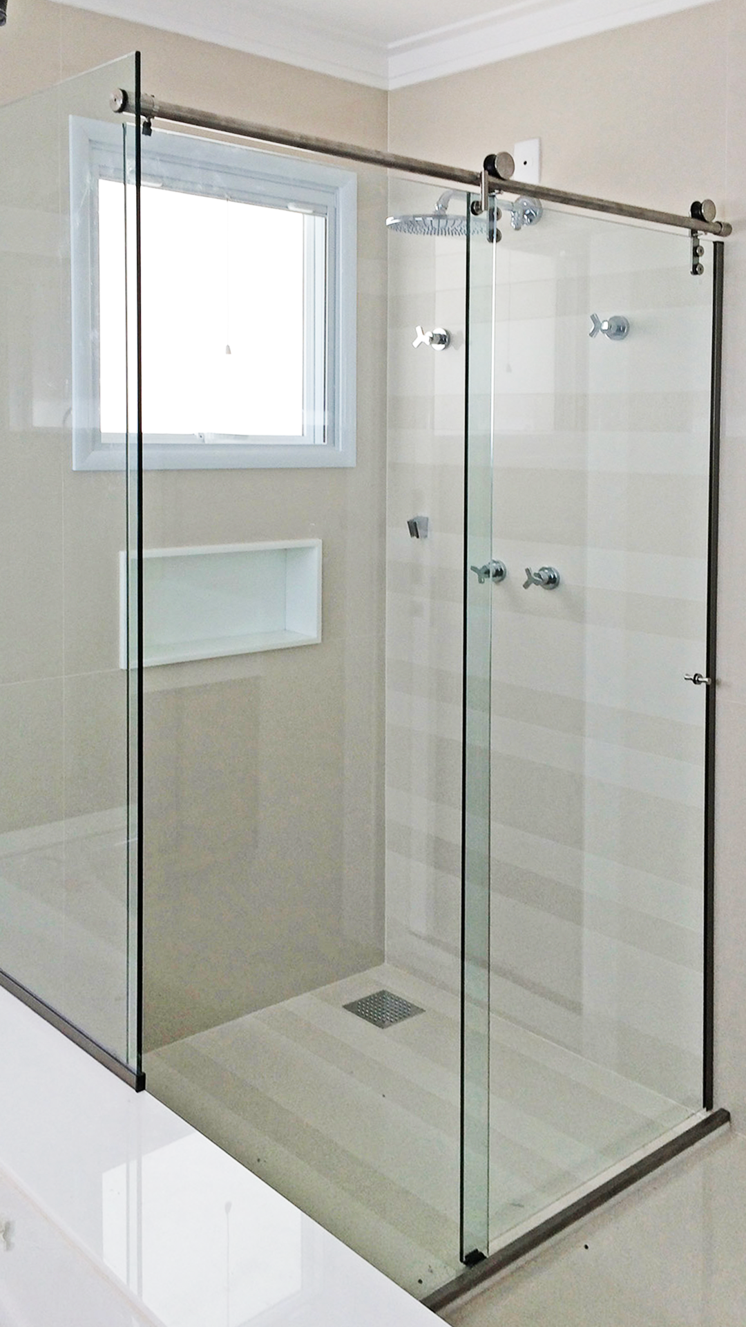 Box Stilo — Ferragens Inox Rollit