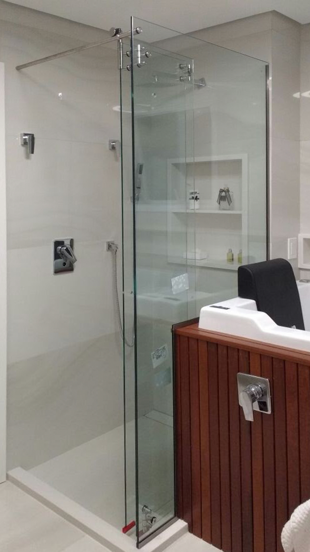 Box Arty — Ferragens Inox Rollit