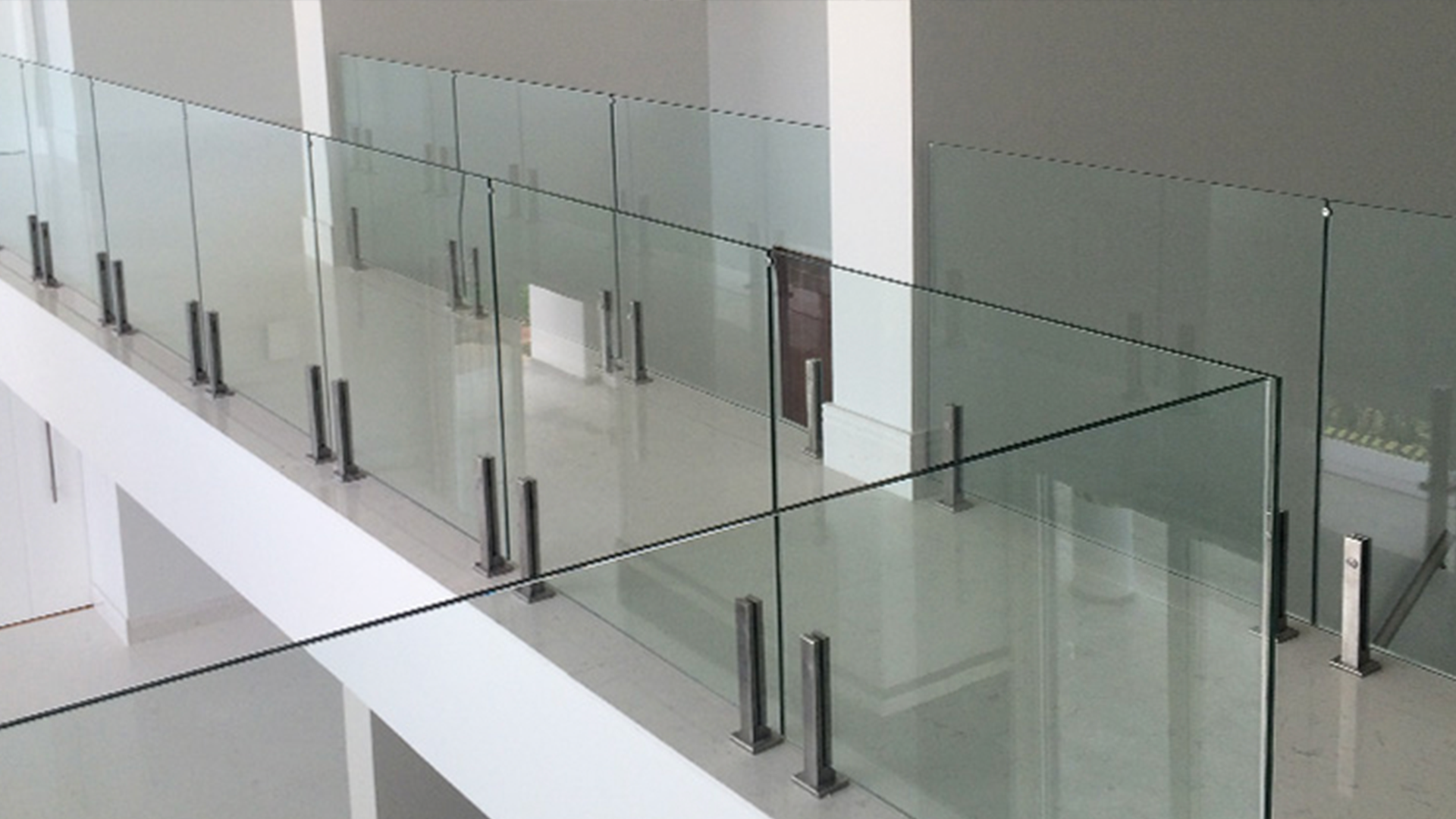 Guarda Corpo Solution — Ferragens Rollit IT.0086