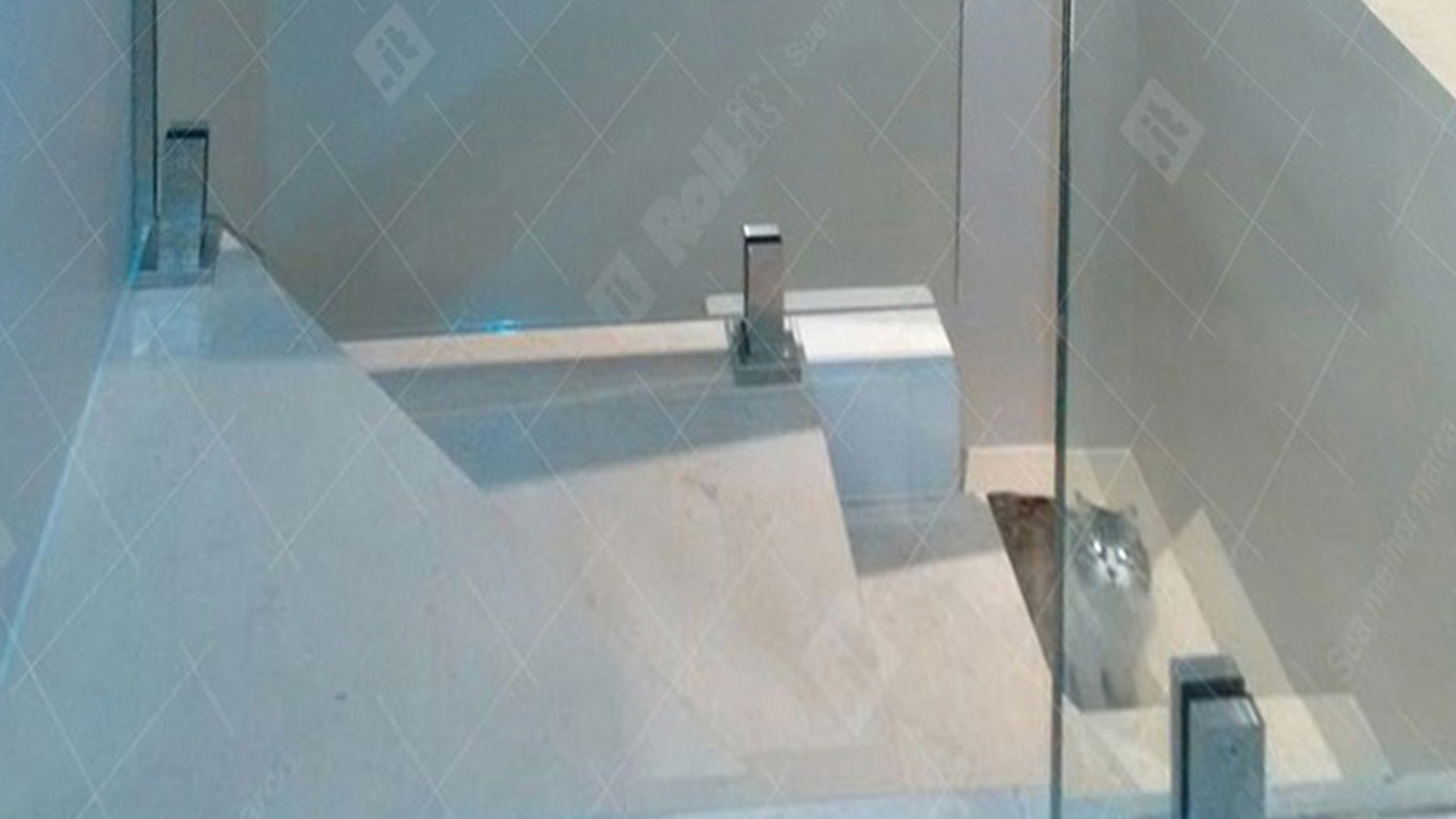 Guarda Corpo Solution — Ferragens Inox Rollit