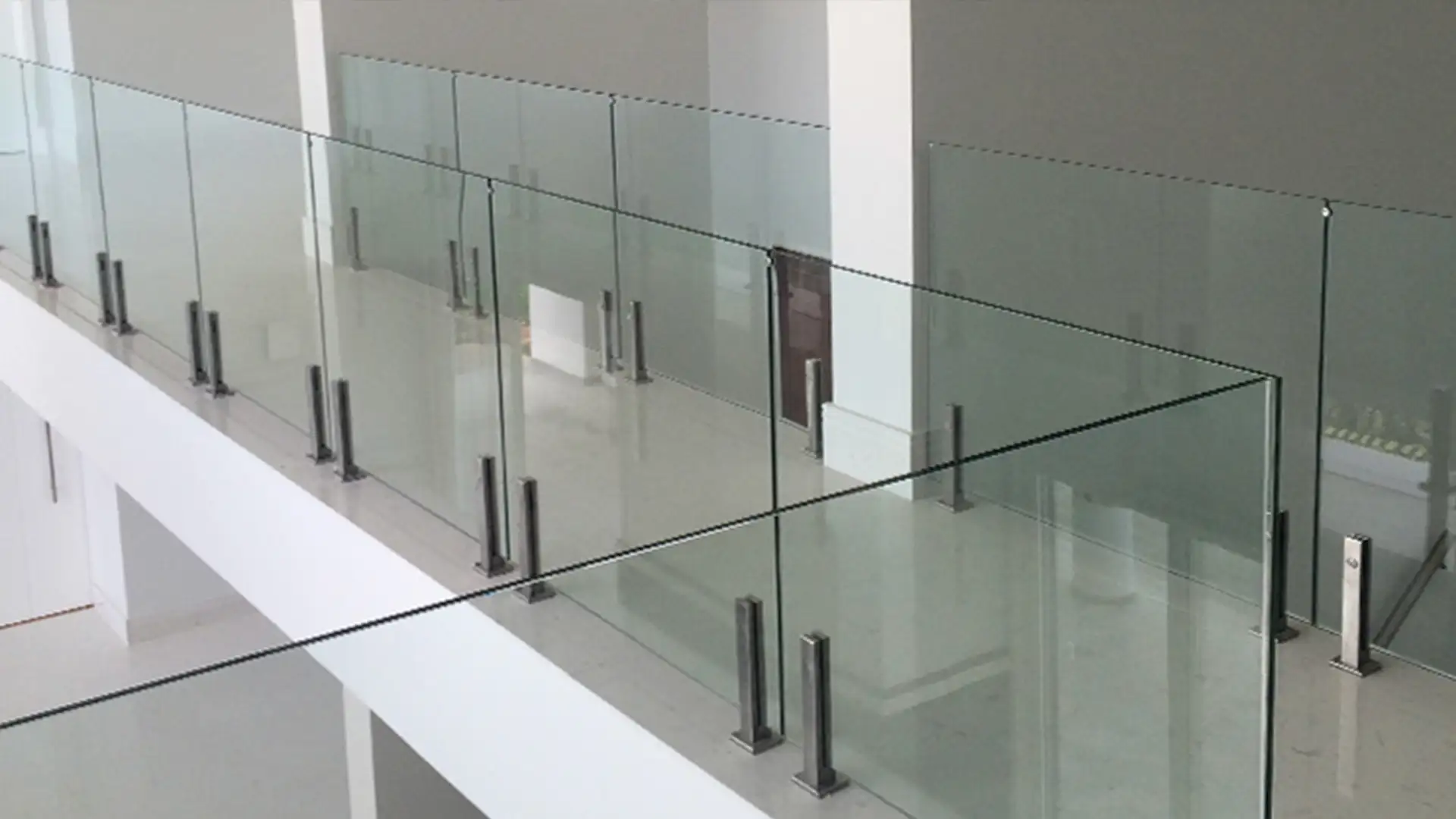 Guarda Corpo Solution foto 17