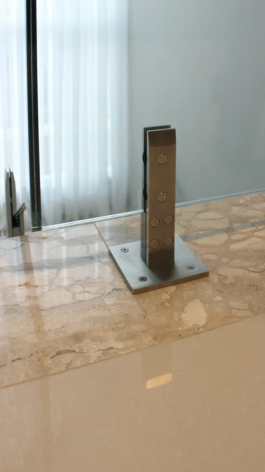 Guarda Corpo Solution foto 24