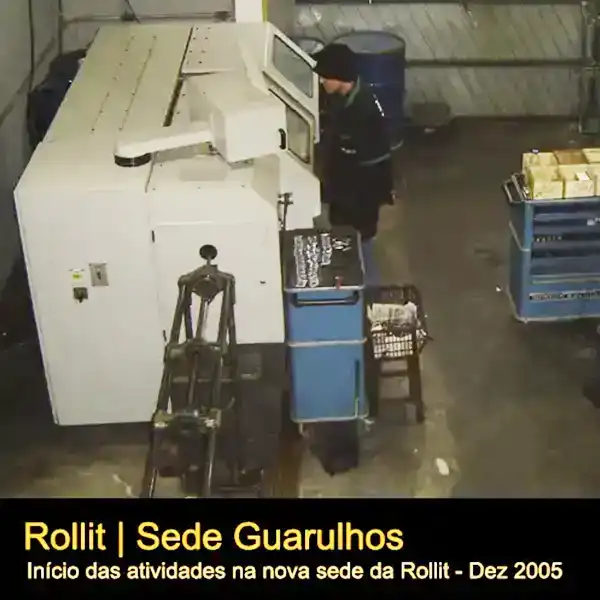 Investimento em Tecnologia: máquinas CNC e treinamento