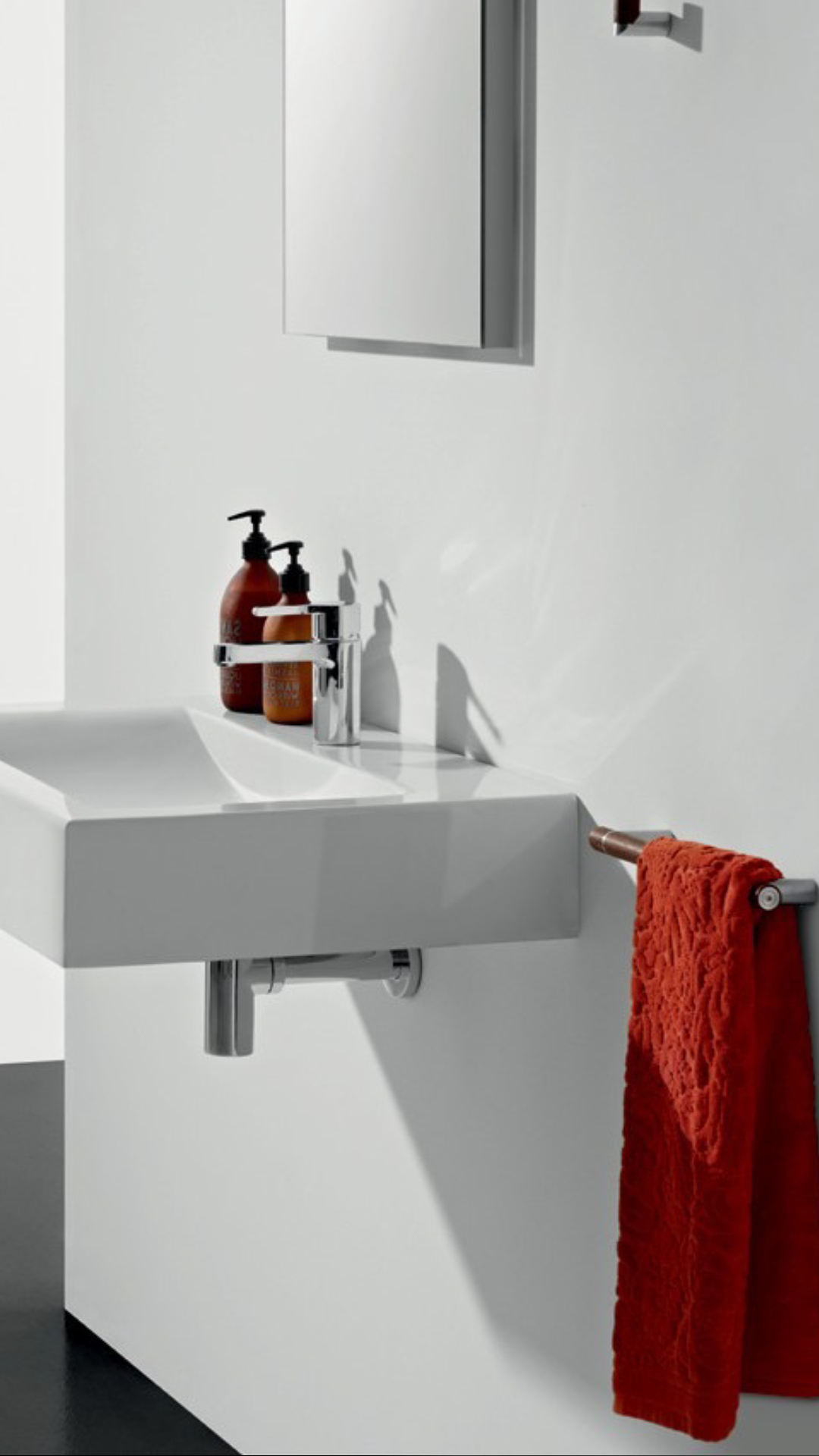 Acessorio WC Linha Fine — Ferragens Inox Rollit